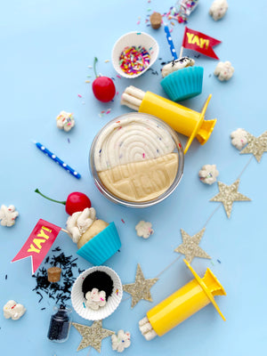 Cupcake (Cupcake) Sensory KidDough Play Kit