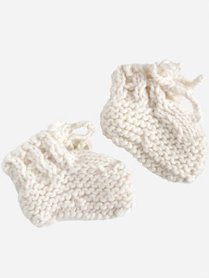 
            
                Load image into Gallery viewer, Classic Booties | Hand Knit Baby Shoes
            
        